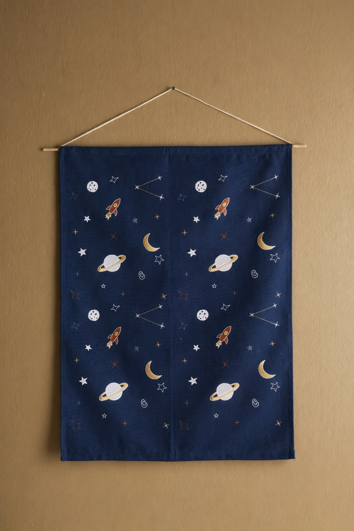 ASTRAL DAWN-Glow in the Dark Wand Canvas Dekor