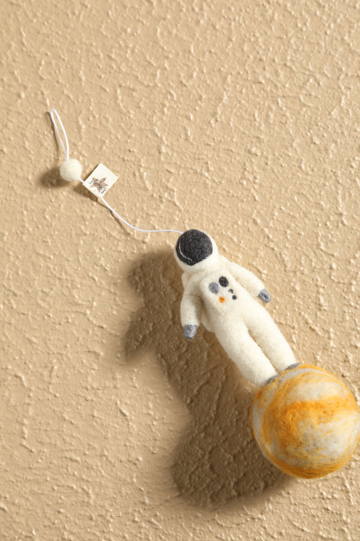 LITEN ASTRONAUT Wand Dekor