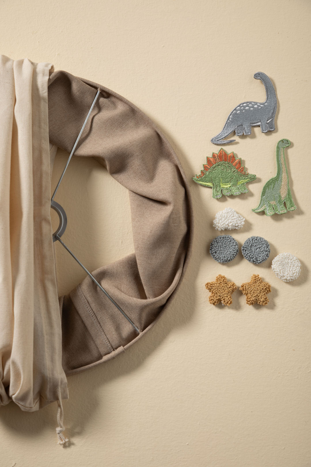 Saga lampshade featuring interchangeable animal patches