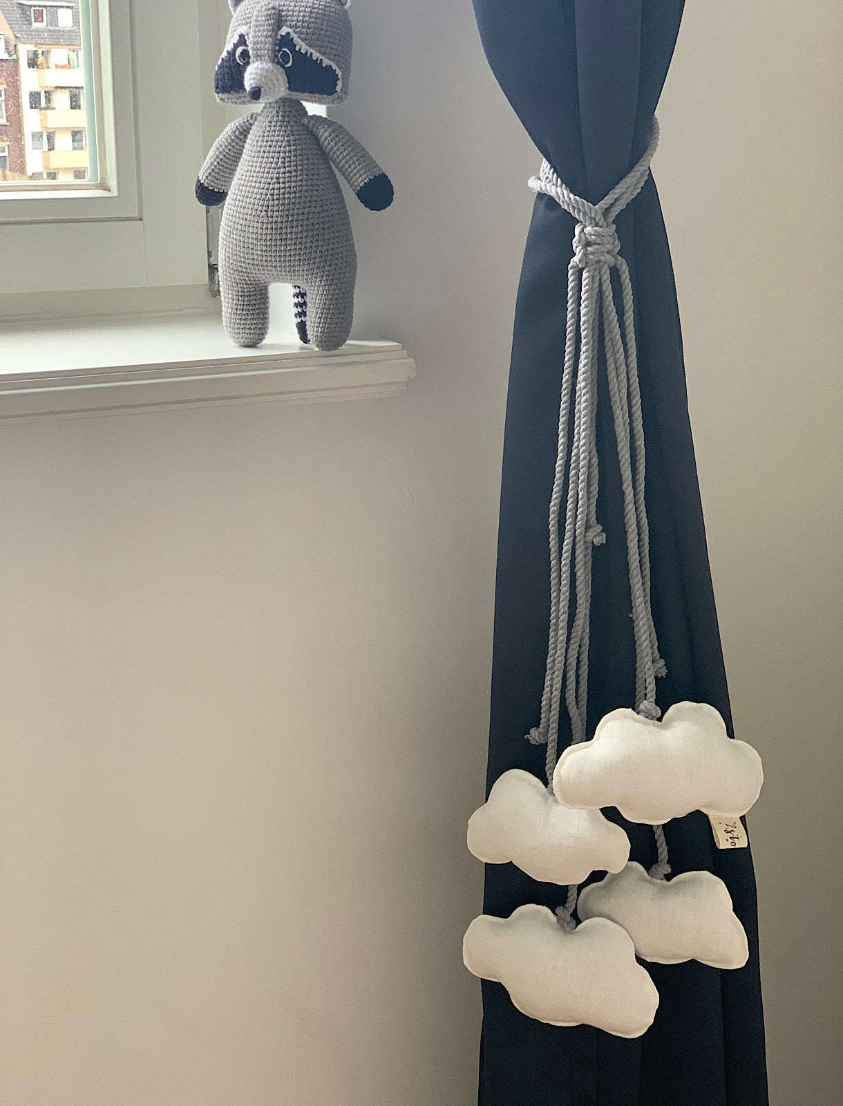 CLOUDS Curtain holder